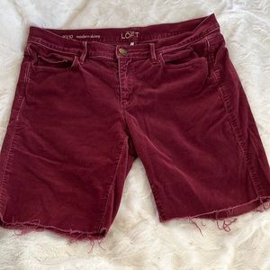 Ann Taylor Loft 30/10 modern skinny corduroy burgundy red cut off long shorts